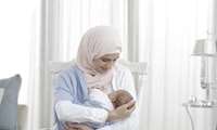 شاخص تداوم تغذیه با شیر مادر در استان هرمزگان 75 و چهاردهم درصد است 
