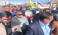 بسیج جامعه پزشکی پارسیان در راهپیمایی ۲۲ بهمن، همبستگی خود را به نمایش گذاشت