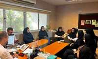 طنین نوای زیارت عاشورا در جمع مدافعان سلامت کیش